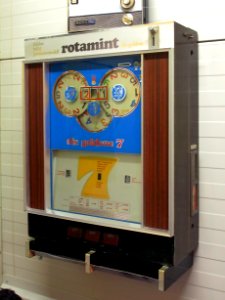 Rotamint gambling machine, die goldene 7, pic1