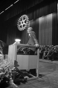 Rotary-congres Onze toekomstige samenleving in RAI-congrescentrum, Bestanddeelnr 926-3102