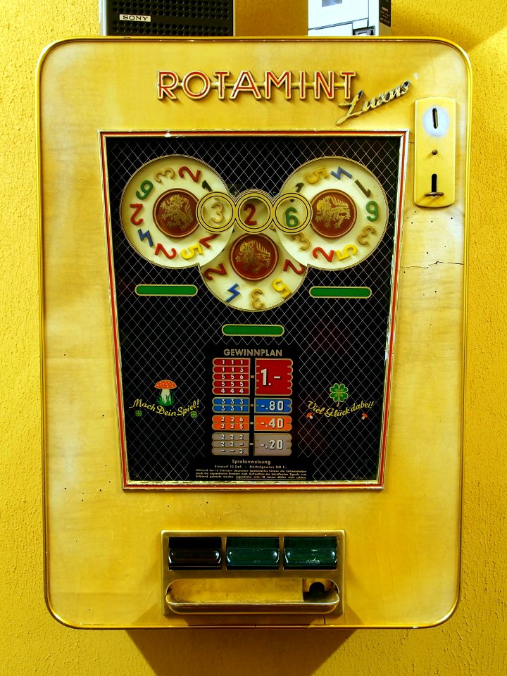 RotamintLuxus gambling machine