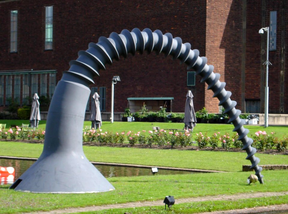 Rotterdam kunstwerk screwarch