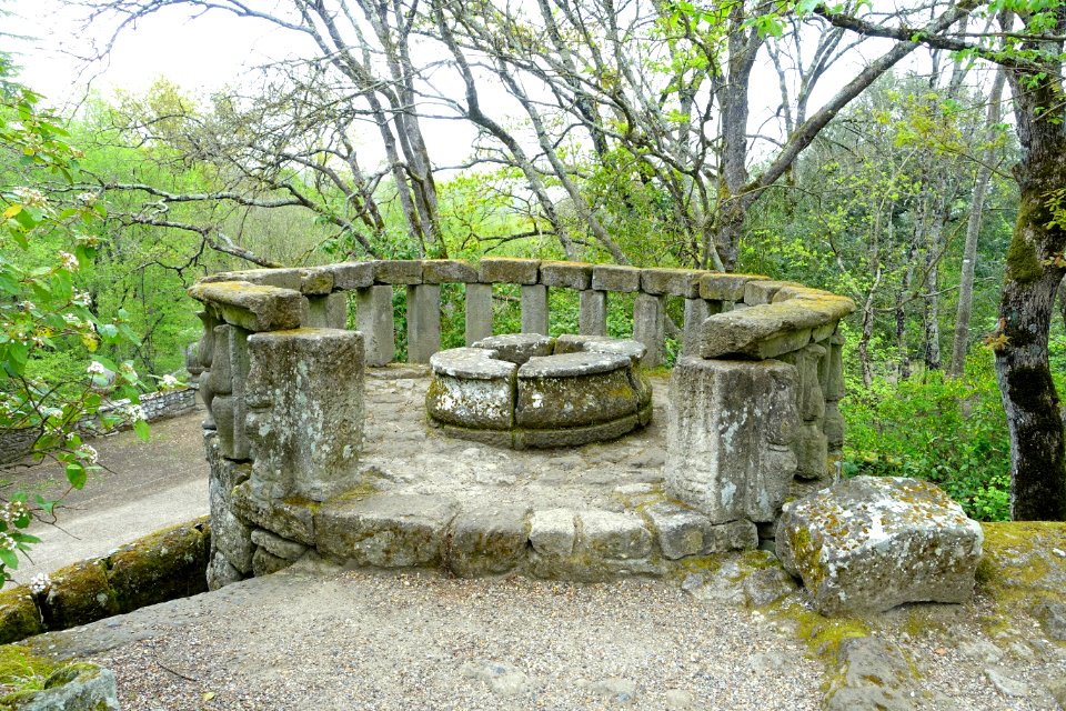 Rotunda - Parco dei Mostri - Bomarzo, Italy - DSC02707