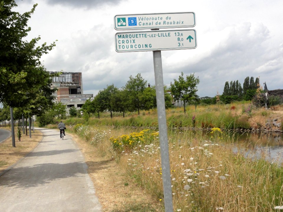 Roubaix (Nord) Véloroute du Canal de Roubaix (01)