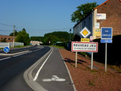 Rosult (Nord, Fr) city limit sign Nouveau Jeu
