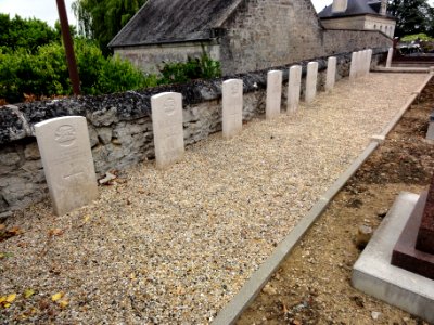 Rozières-sur-Crise (Aisne) cimetière, tombes brittanniques de la CWGC