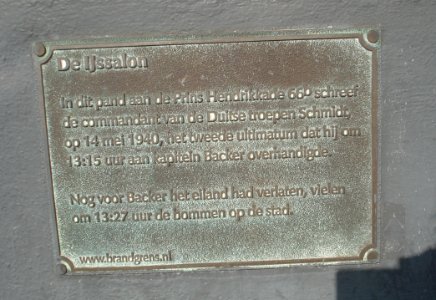Rotterdam monument ijssalon