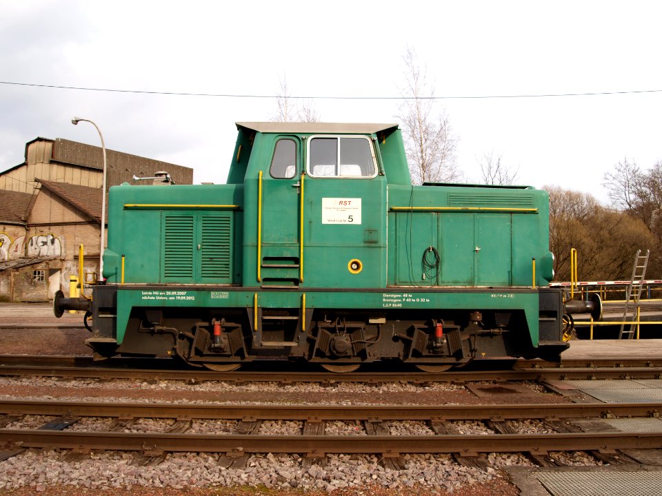 RST (Rangier Service & Transport GmbH - St Ingbert) Werk-Lok Nr5 p3 13March2009