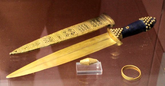 Royal Tombs of Ur Objects from tomb PG 580
