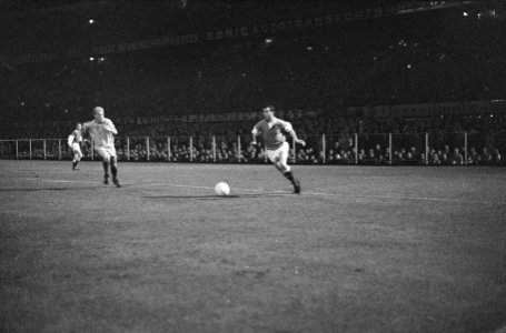 Rotterdams elftal tegen Jong Oranje . Coen Moulijn en Piet Romeijn, Bestanddeelnr 913-0378
