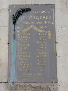 Rozières-sur-Crise (Aisne) mairie, plaque monument aux morts