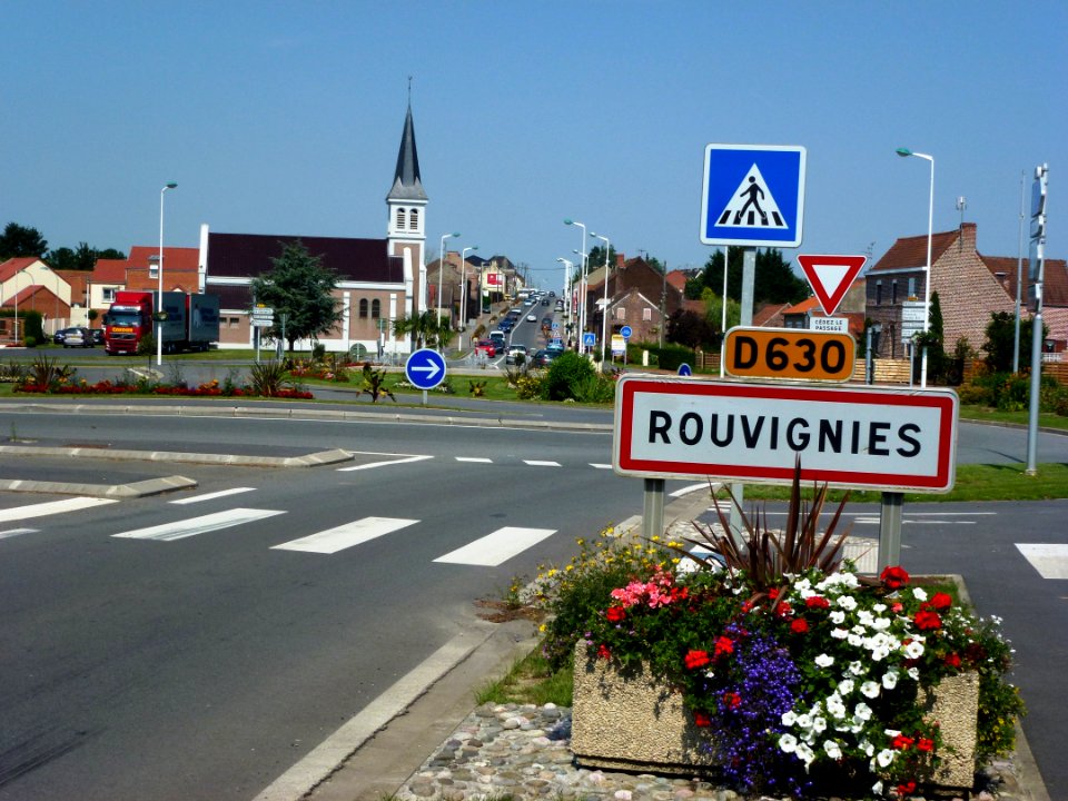 Rouvignies (Nord, Fr) city limit sign
