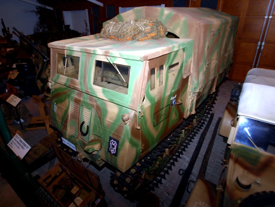 RSO-03 Raupenschlepper Ost pic1