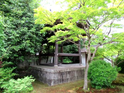 Rozan-ji bell tower 001