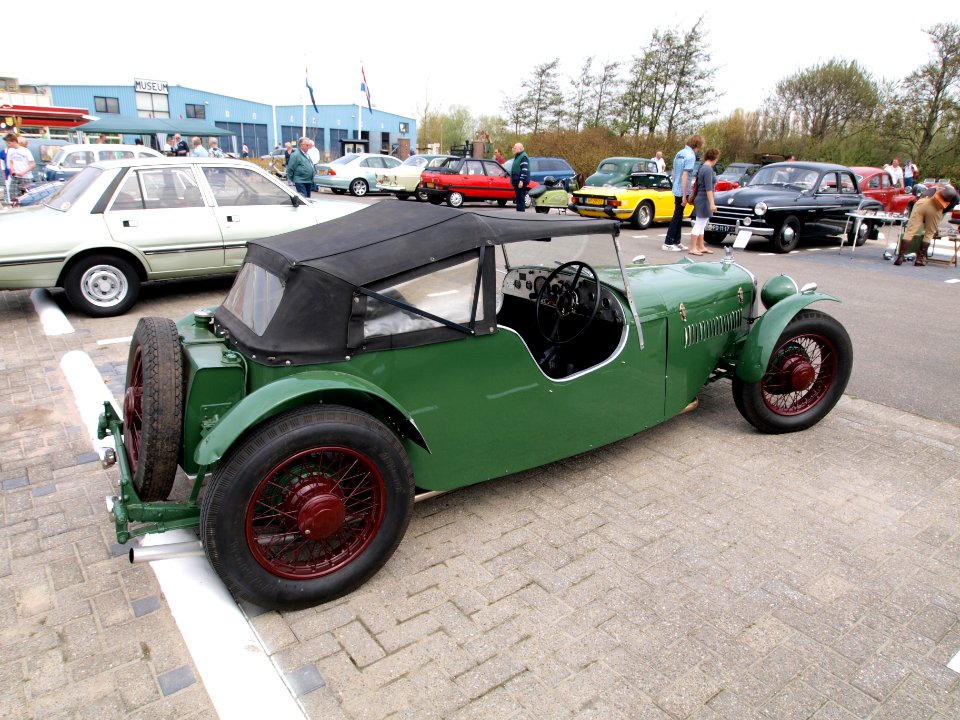 Rover 12 Tourer (1936) pic5
