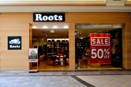 RootsHillcrestMall