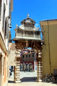 Rovinj–Balbi gate-03