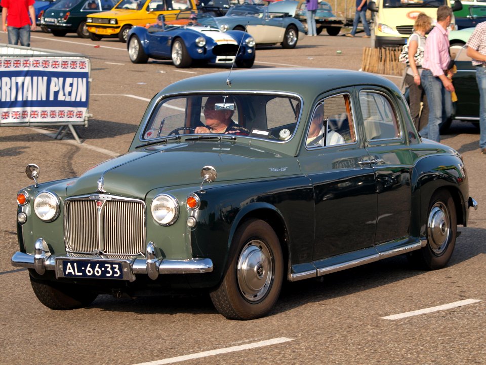 Rover 110 dutch licence registration AL-66-33 pic3