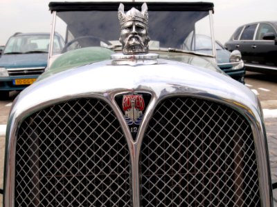 Rover 12 Tourer (1936) pic1