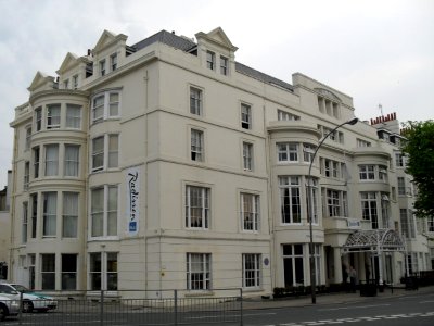 Royal York Buildings (Youth Hostel), Old Steine, Brighton (NHLE Code 1380677) (May 2010) (3)