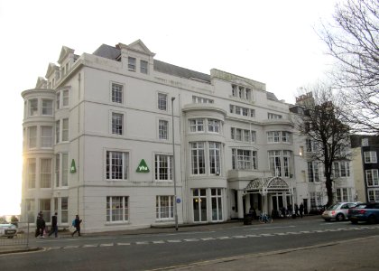 Royal York Buildings (Youth Hostel), Old Steine, Brighton (NHLE Code 1380677) (December 2016) (1)