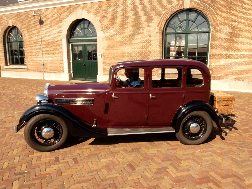 Rover 10HP (1938), Dutch licence registration DR-50-16 pic3