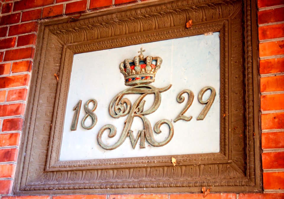 Royal monogram of Frederick VI of Denmark in Skaelskor