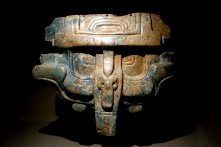 Royal belt ornament (tzuk), Maya, southern Maya lowlands, Mexico or Guatemala, Late Classic period, c. 600-900 AD, jadeite - Dallas Museum of Art - DSC04650