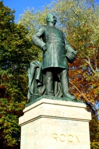 Roon-Denkmal - Großer Tiergarten, Berlin, Germany - DSC09549