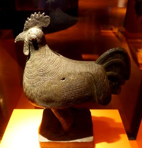 Rooster, Benin City, Nigeria, No. 1907.44.0377 - Etnografiska museet - Stockholm, Sweden - DSC01033