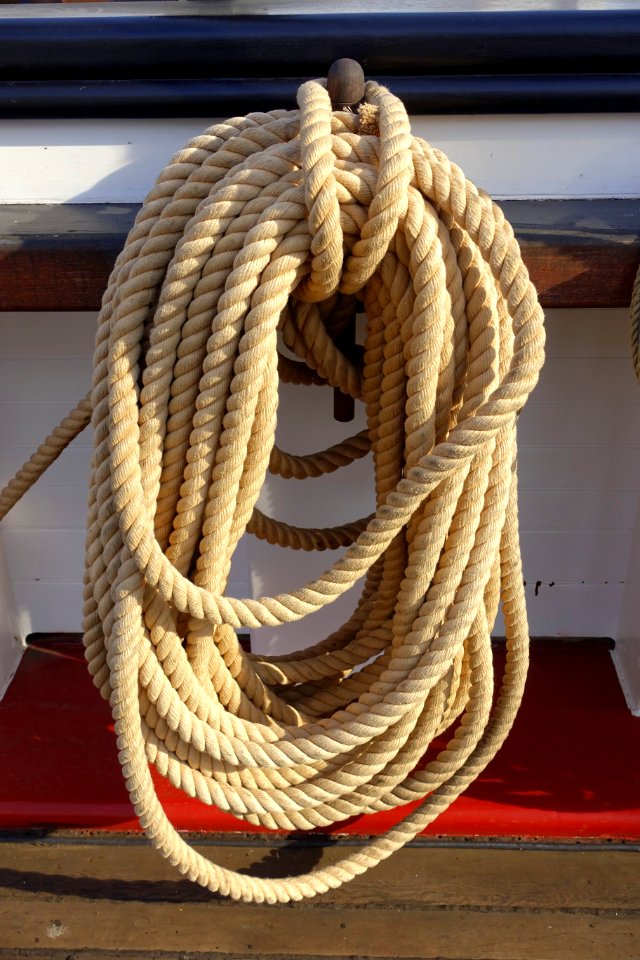 Ropes, C.A. Thayer (ship, 1895) - Hyde Street Pier - San Francisco, CA - DSC02189
