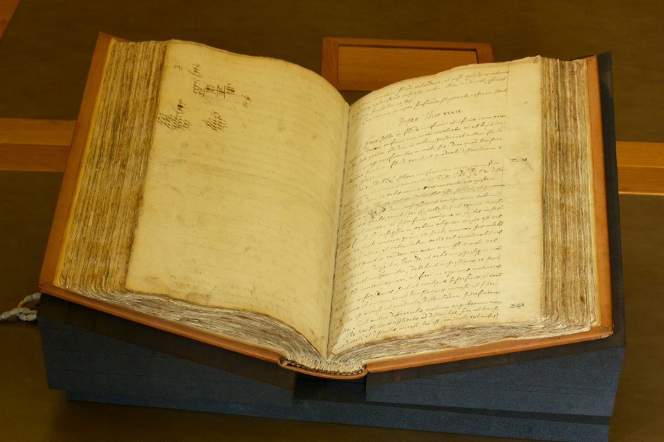 Royal Society - Isaac Newton’s Philosophiae Naturalis Principia Mathematica manuscript 1