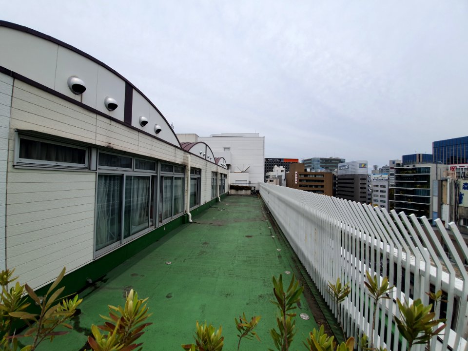Roof of Ōmori Station 2