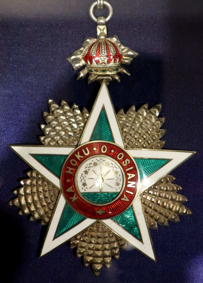 Royal Order of the Star of Oceania, Commander, Hawaii, designed by Isobel Strong