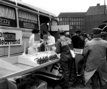 Ronde van Nederland , renners bij start, Nescafe, Bestanddeelnr 907-0895