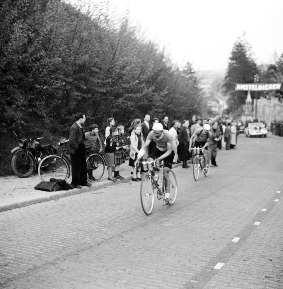 Ronde van Nederland. 4e etappe (Nijmegen-Maastricht) Beklimming Cauberg, Bestanddeelnr 934-6827