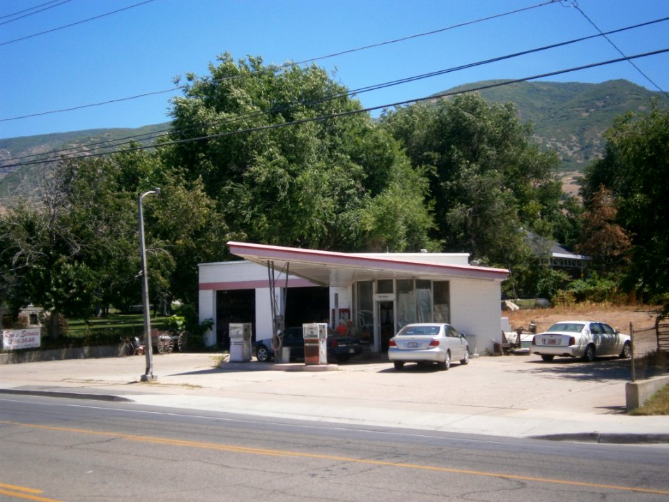 Ron's Station Centerville Utah
