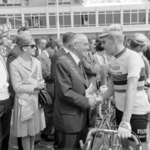 Ronde van Nederland, start te Amstelveen, Jan Janssen, Bestanddeelnr 917-7569
