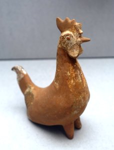 Rooster, Boetia, c. 500 BC, terracotta, H 5102 - Martin von Wagner Museum - Würzburg, Germany - DSC05710