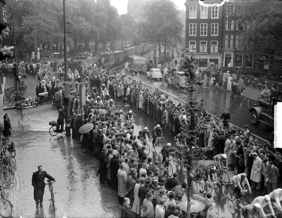Ronde van Nederland , start Westermarkt, Bestanddeelnr 903-9783