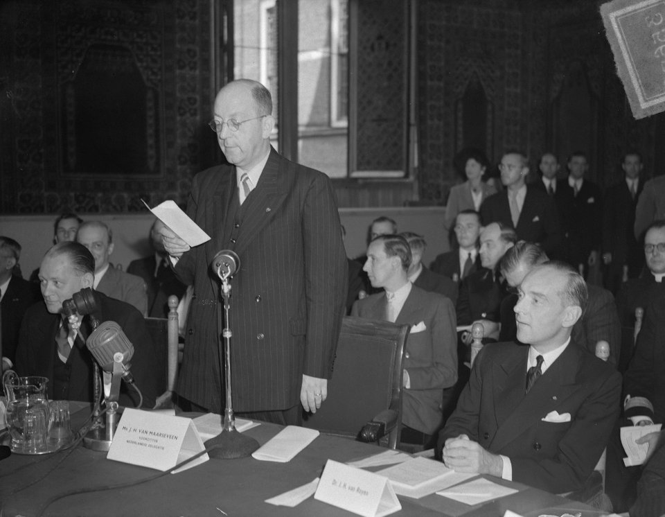 Ronde tafel conferentie, Bestanddeelnr 903-5636