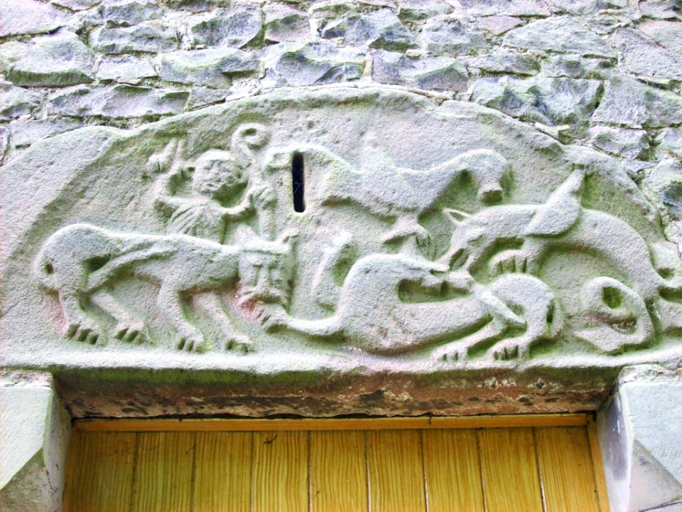 Romanesque tympanum, St Michael, Stoney Stanton 2