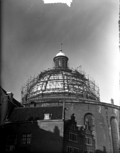 Ronde Lutherse Kerk in de steigers, Bestanddeelnr 903-2111