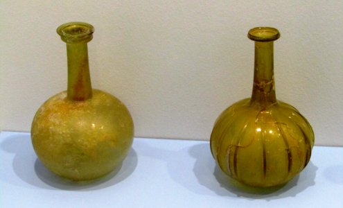 Roman bottles 4