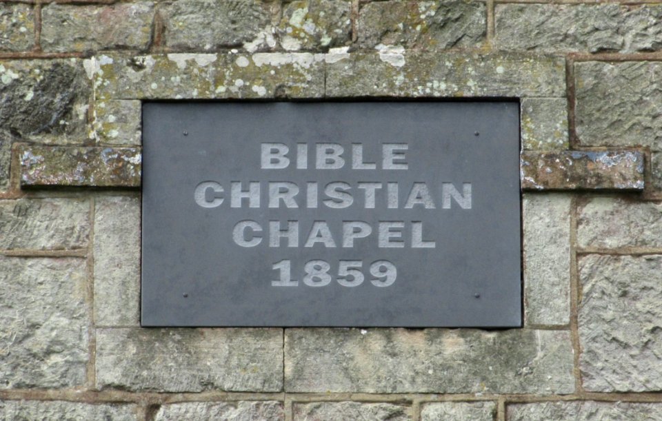 Rookley Methodist Church, Niton Road, Rookley (May 2016) (Datestone)