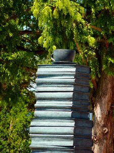 Artwork stone stone sculpture