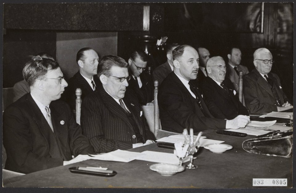 Ronde Tafel Conferentie in Den Haag, Bestanddeelnr 093-0805