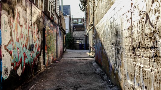 Alley graffiti brown city photo