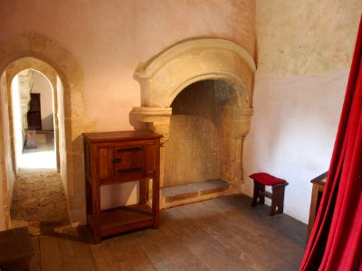Room at the donjon of the Château de Bazoges-en-Pareds, pic6