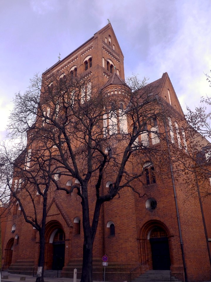 Rosenkranz-Basilika.Steglitz