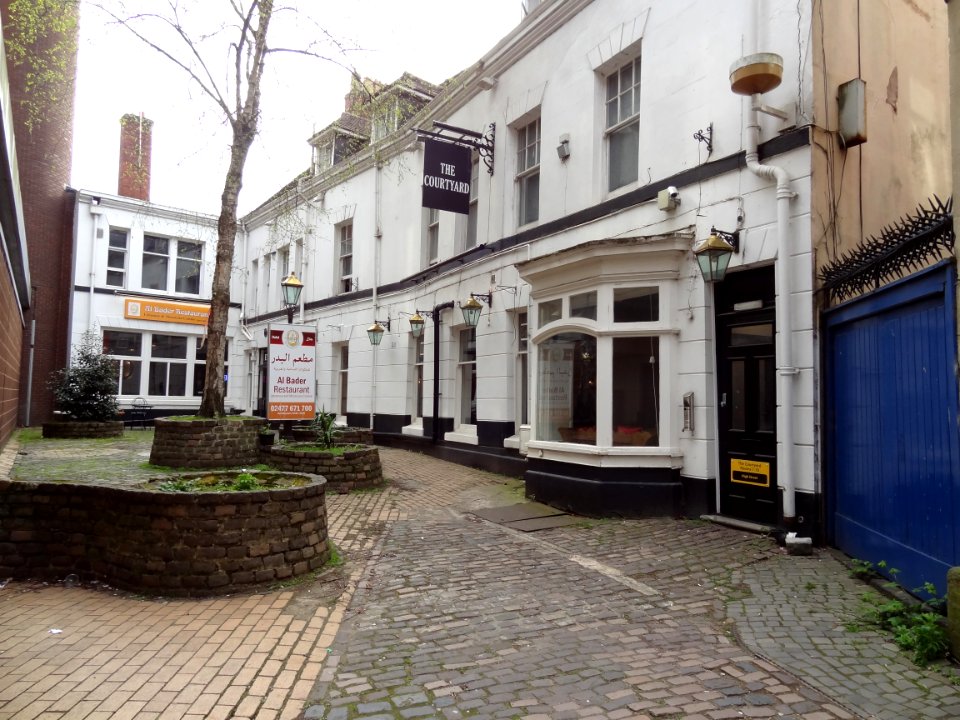 Rose And Crow Inn