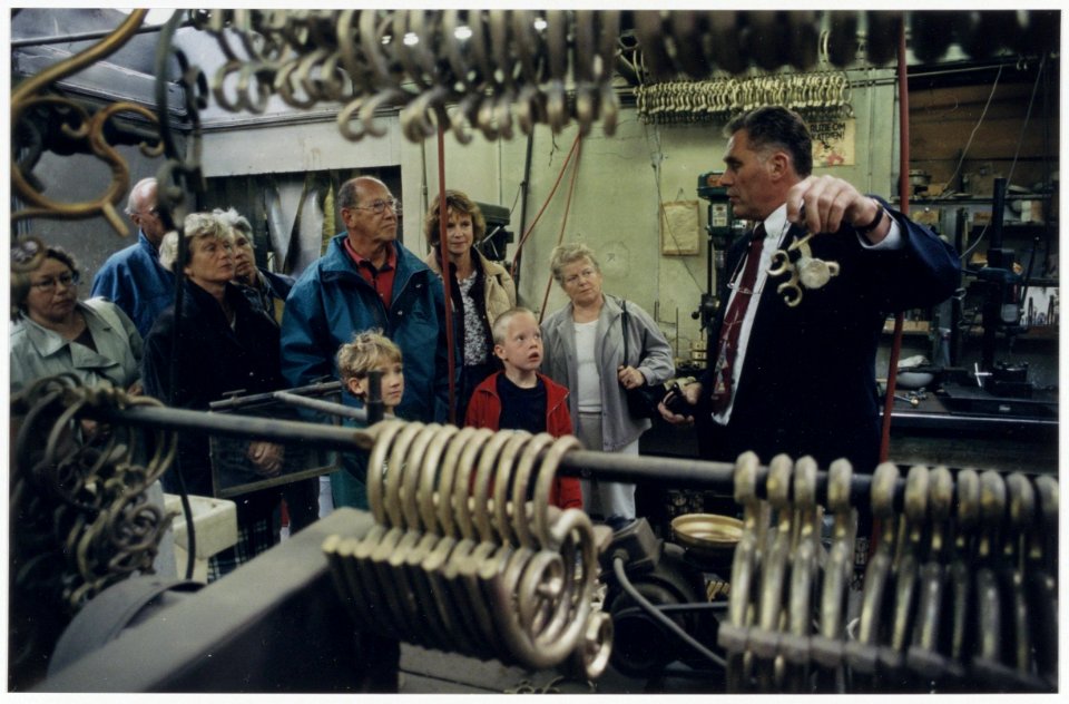 Rondleiding bij Kopergieterij Brink & van Keulen tijdens de Open Monumentendagen. Koudenhorn 66-70, NL-HlmNHA 54036472
